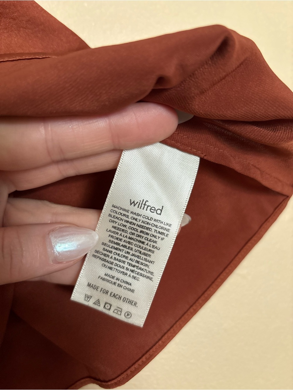 Wilfred Aritzia Satin Lover Cropped Cami Top Brown XS - Picture 10 of 13
